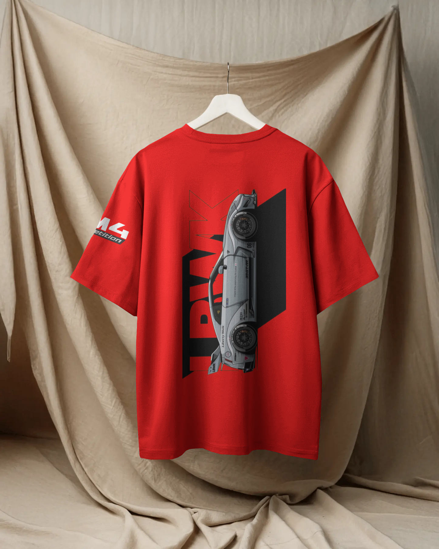 BMW M4 Oversized T-Shirt | cars oversized T-Shirt | Red Panda T-Shirt