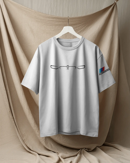 BMW M4 Oversized T-Shirt | cars oversized T-Shirt | Red Panda T-Shirt